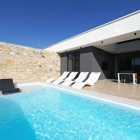 Villa Homes4you *
