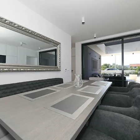 Homes4you *